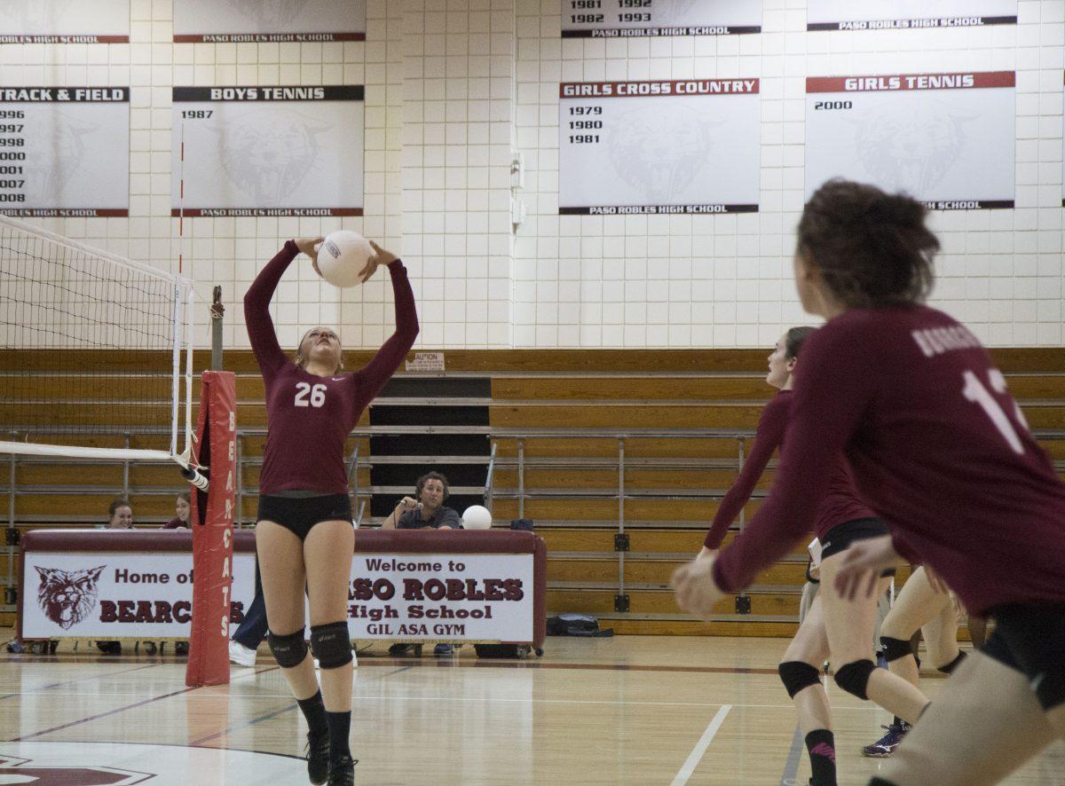 Paso volleyball taken down by Mission Prep