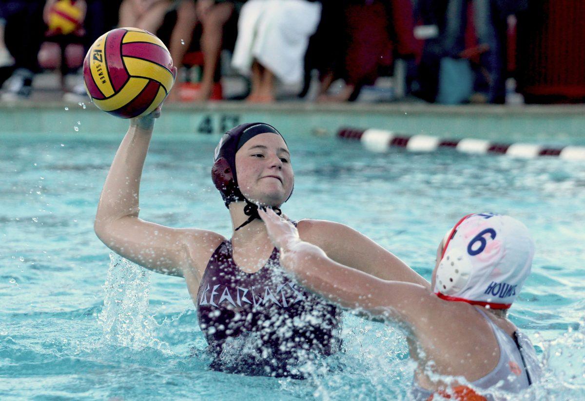 Water Polo Girls Pound The Hounds