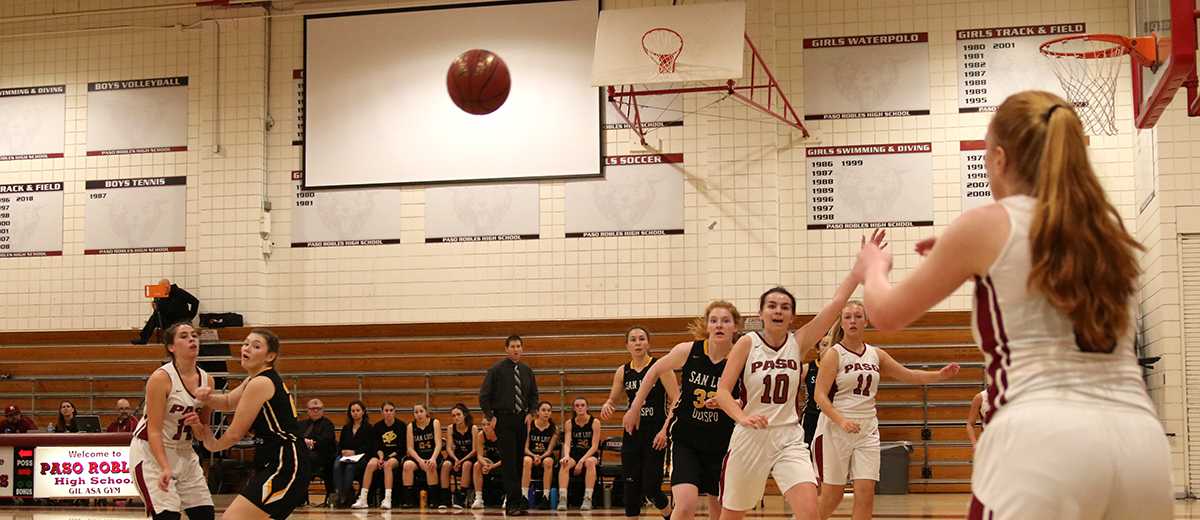 Bearcat girls basketball game results in a surprising win