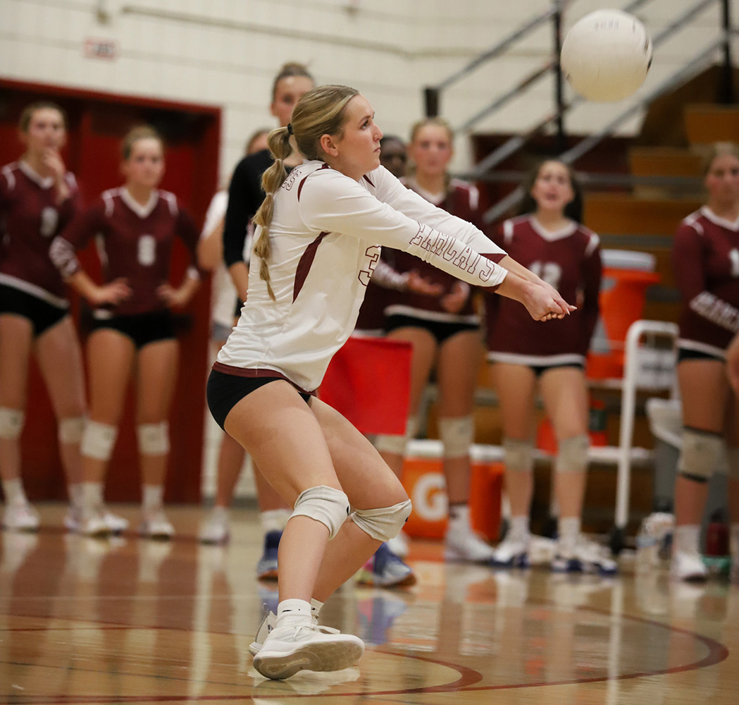 Varsity Girls Volleyball VS Templeton Photo Gallery